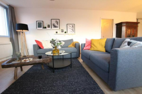 Colmar City Center - Bright and Large Appartement REMPARTS